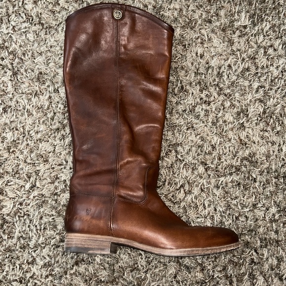🙌Brown Frye Boots - Picture 2 of 5